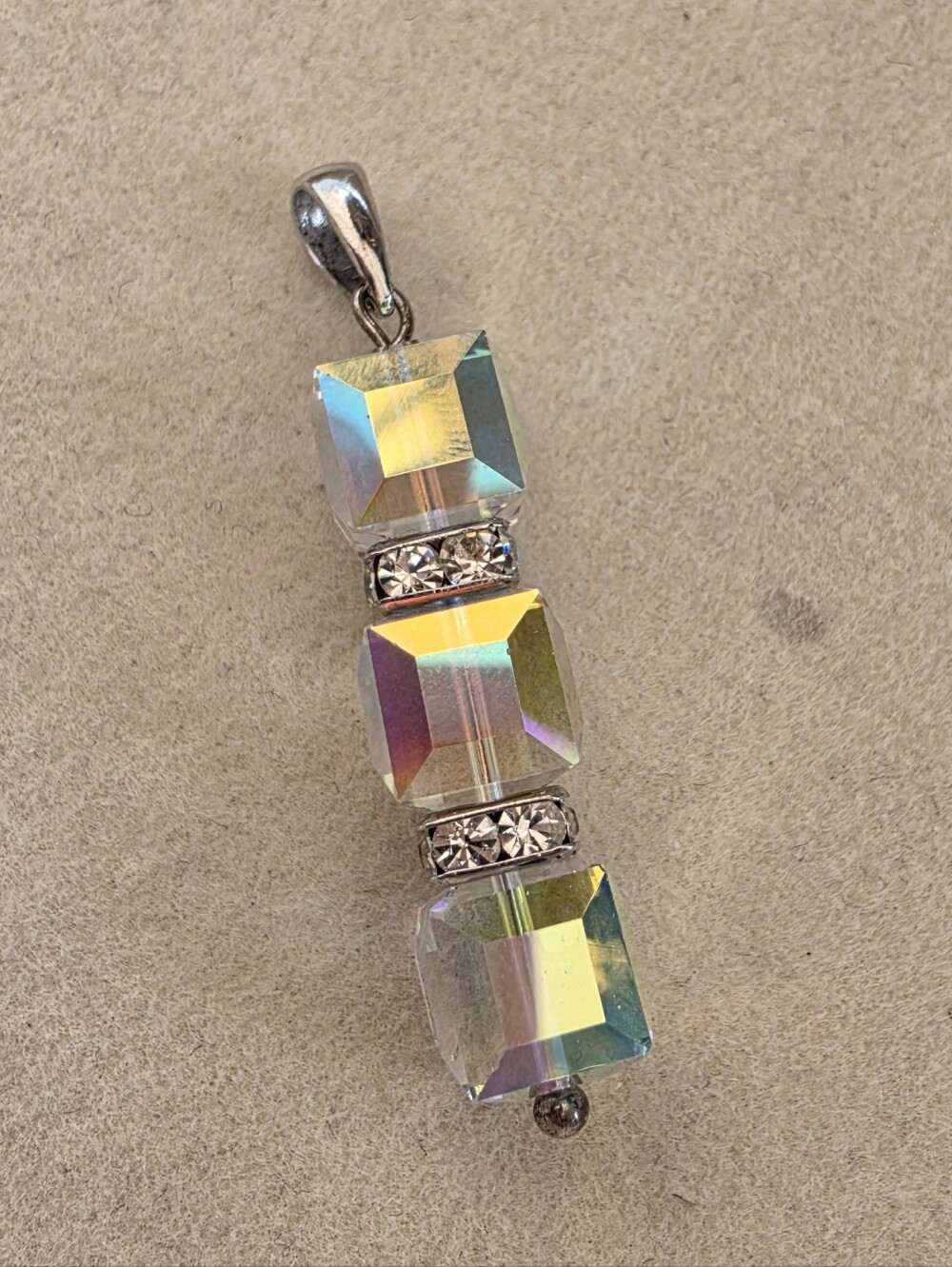925 Sterling Silver Aurora Borealis Crystal Drop Pendant • 4.51g